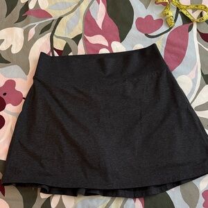 Izod skort golf and tennis